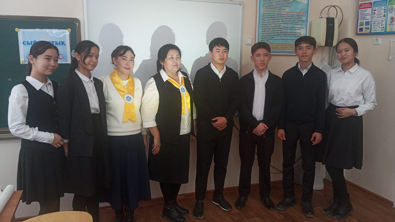 Ресейлік атақты адамдармен онлайн секс Мен мығымды жұлып алдым